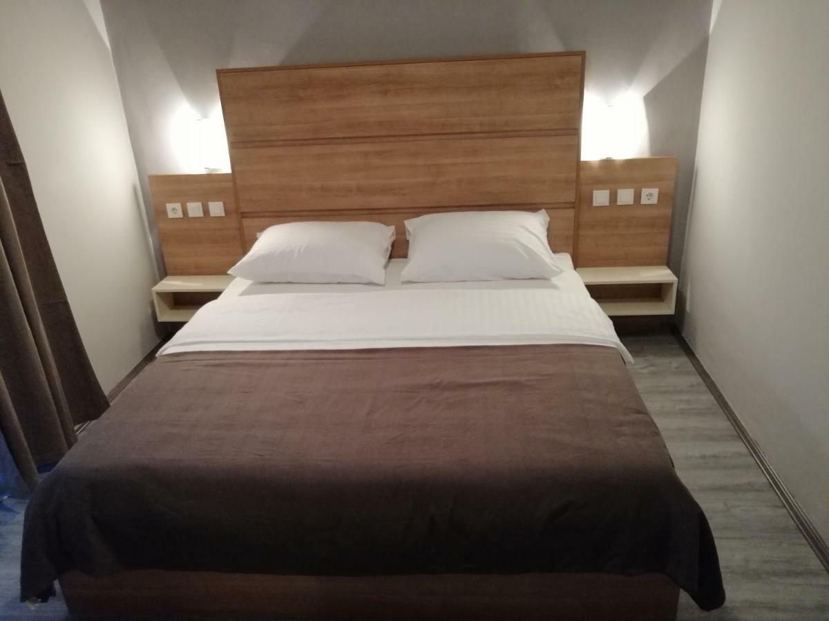 Apartmani Simon Lopar Exteriör bild